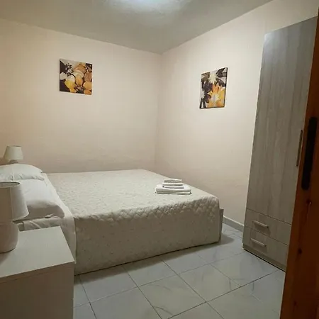 Residenza Le Sirene Porto Di Tropea Daire